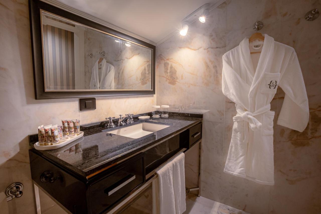 Solar Do Requeijo By Luna Hotels & Resorts Arcos de Valdevez Eksteriør billede Bathroom