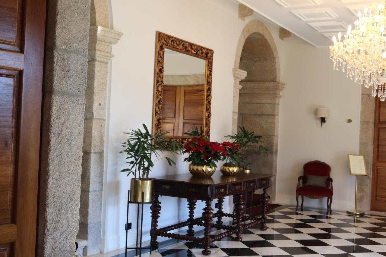 Solar Do Requeijo By Luna Hotels & Resorts Arcos de Valdevez Eksteriør billede The entrance hall