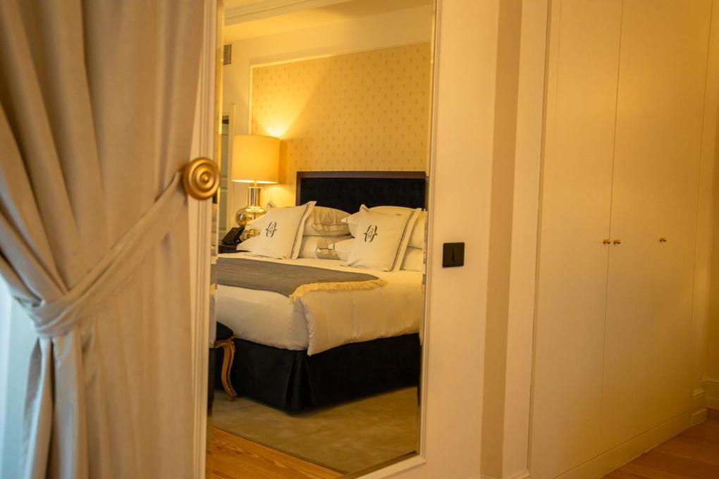 Solar Do Requeijo By Luna Hotels & Resorts Arcos de Valdevez Eksteriør billede A bedroom at the hotel